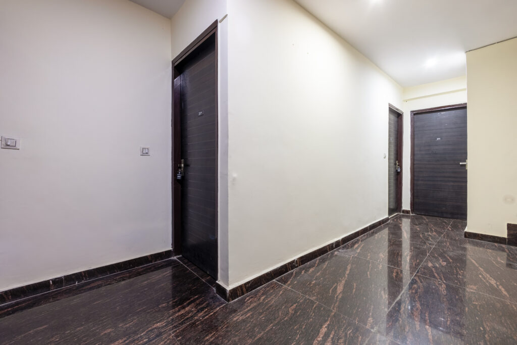 The Castle Villa Hotel Dwarka | Affordable Rooms Near Yashobhoomi Convention Centre