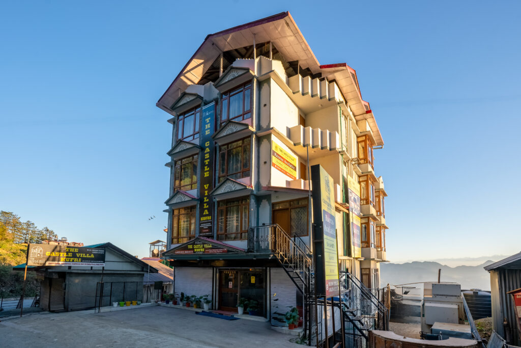 the castle villa kufri hotel