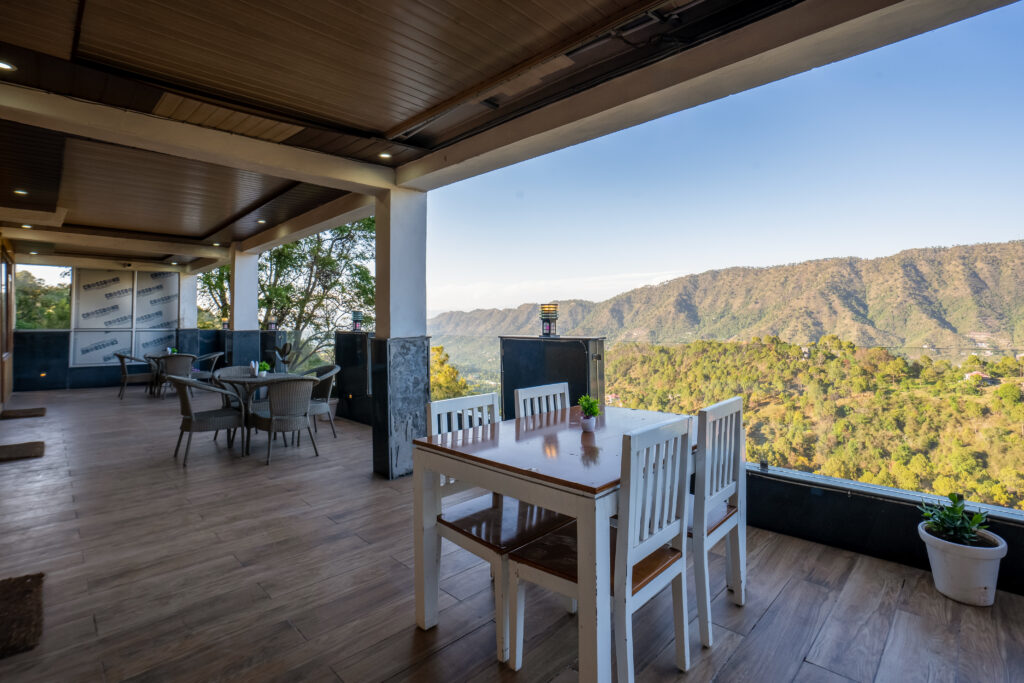 the castle villa kasauli