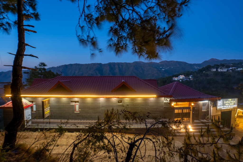 the castle villa kasauli Front