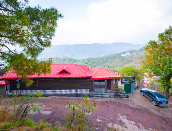 Luxury villa in kasauli| The Castle Villa