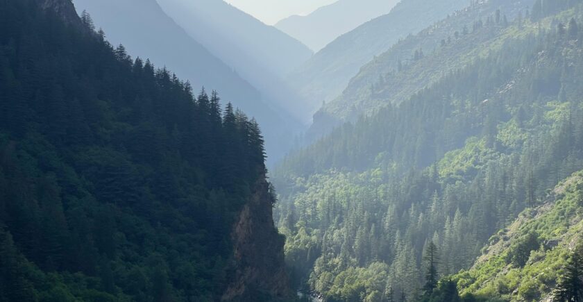 Best time , Month, Tourist Attraction Places in Himachal Pardesh