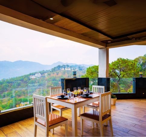 Dining area - best villa in Kasauli for birthday party Dining and living area at the best villa in Kasauli for birthday party celebrations